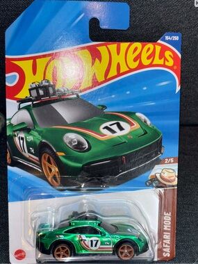 Hot Wheels Safari Mode Green porsche 911 rallye